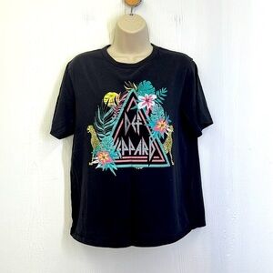 Def Leppard - Cheetah Tropical Palm Beach Def Leppard Graphic Short Sleeve T XS